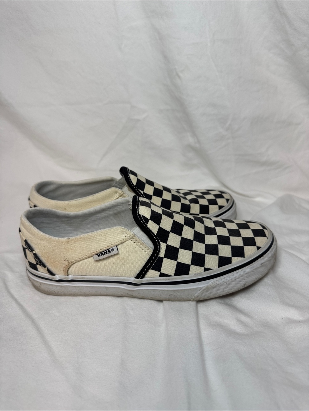 Vans women’s  Checkerboard Slip-On Sneakers - Black & White